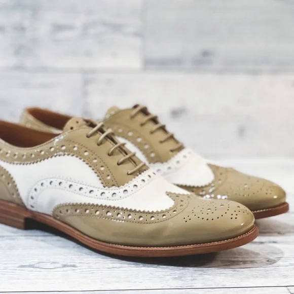 $950 NEW RETAIL - Church's Burwood 3W sz 38 (w) Patent Leather